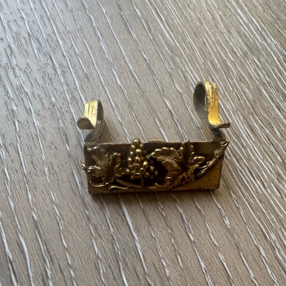 Key hook for purse brooch with vegetation motifs - Picture 3 of 3